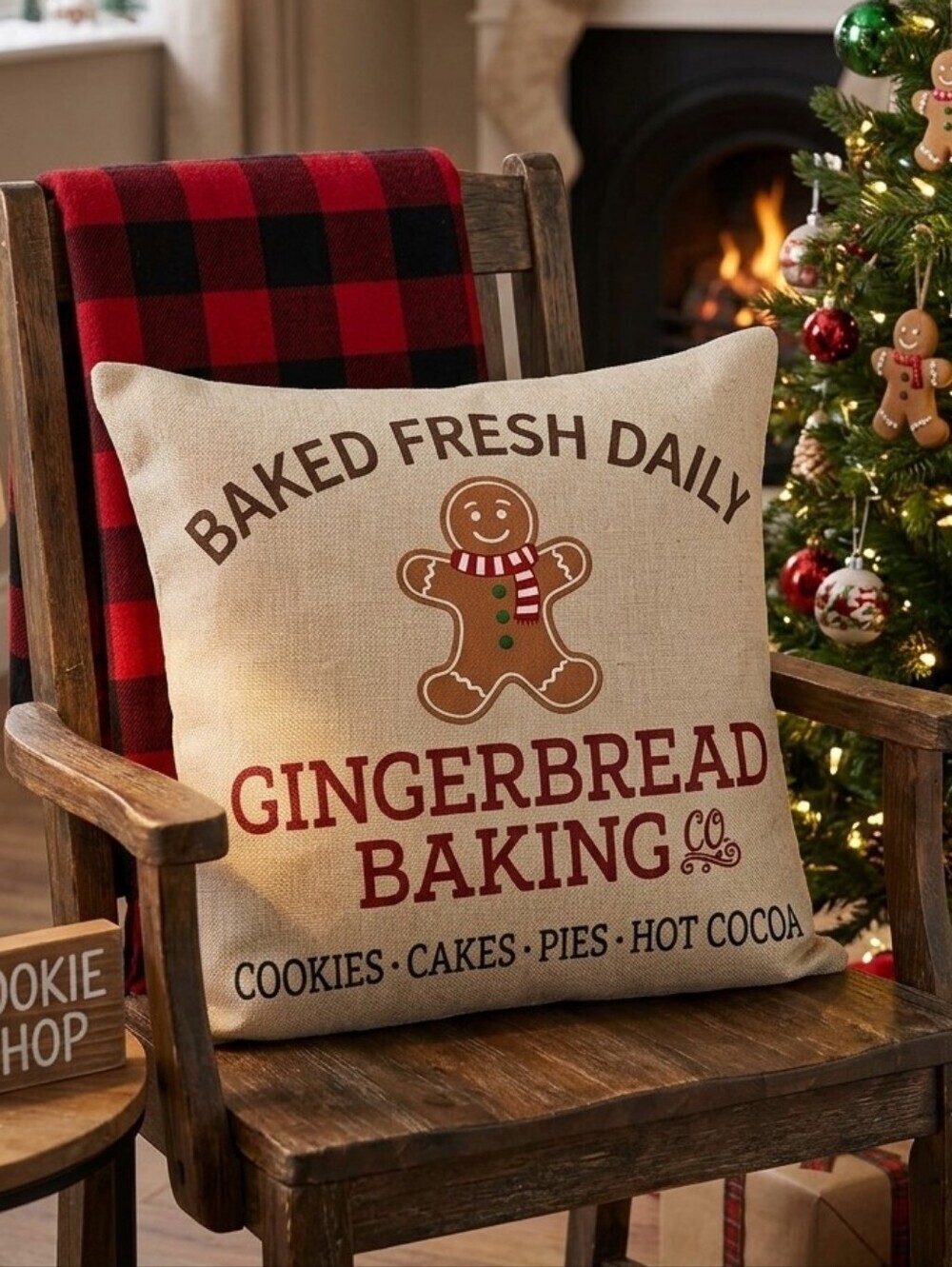 CHRISTMAS HOUSE Gingerbread Baking Holiday Decorative Pillow Cases, Set of 2